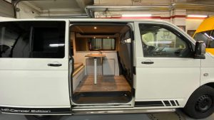 HP Camper white interior
